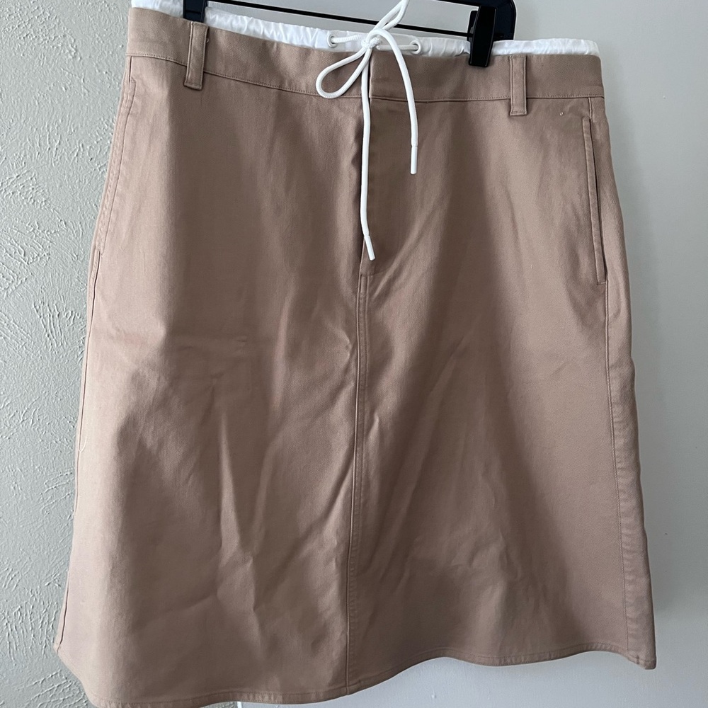 Classic Tan Women's Skirt